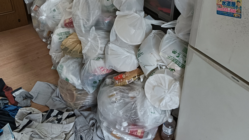 徳島市ゴミ部屋２
