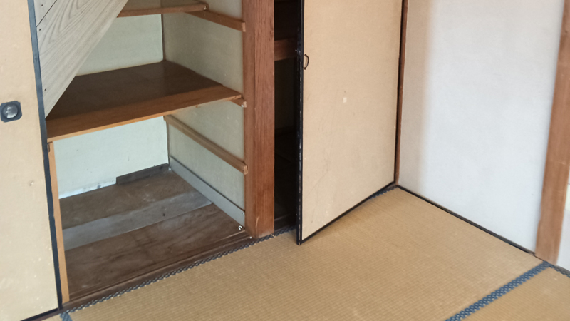 岡山市一戸建て賃貸住宅遺品整理５