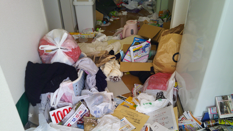 新居浜市ゴミ部屋１