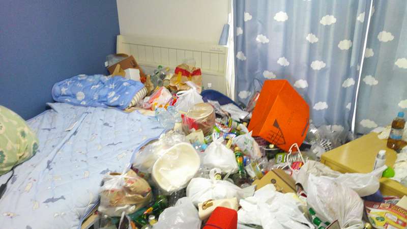 新居浜市ゴミ部屋片付け８