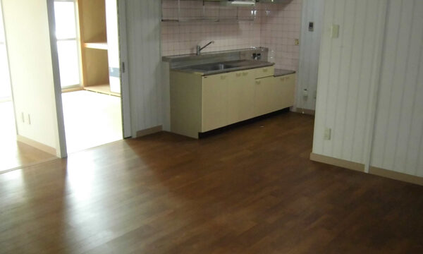 土佐市公営住宅遺品整理EYE