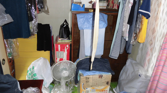 公営住宅遺品整理１