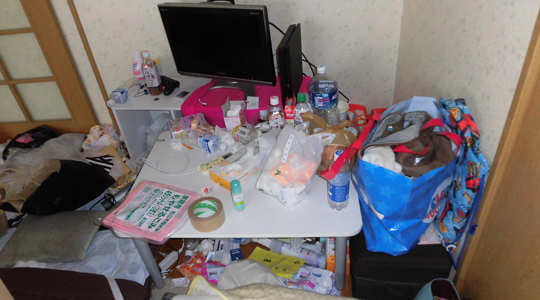 浜田市ゴミ部屋５