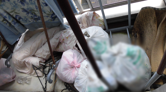 浜田市ゴミ部屋８